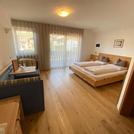 Garni Trocker Frühstückspension 3*