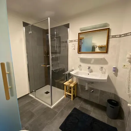 Garni Trocker Bed & Breakfast 3*