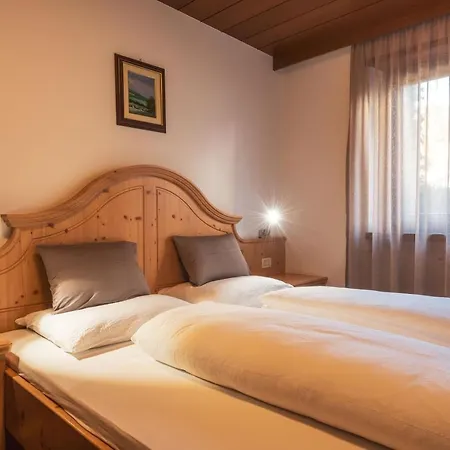 Garni Trocker 3* Kastelruth