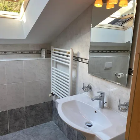 Garni Trocker Bed & Breakfast 3*